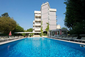 Отель Hotel President  Каттолика